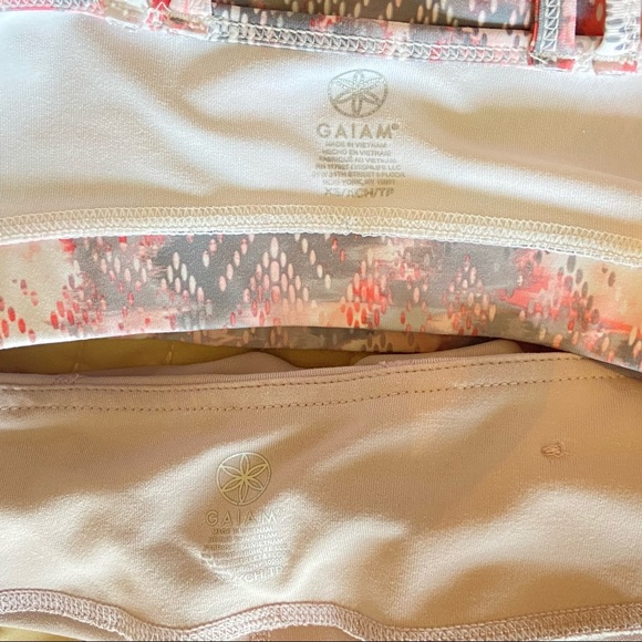 GAIAM Workout Set - Picture 5 of 5